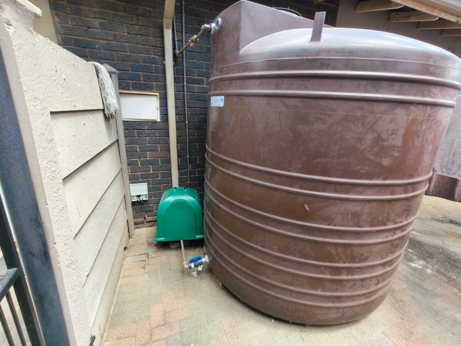 4 Bedroom Property for Sale in Protea Park North West